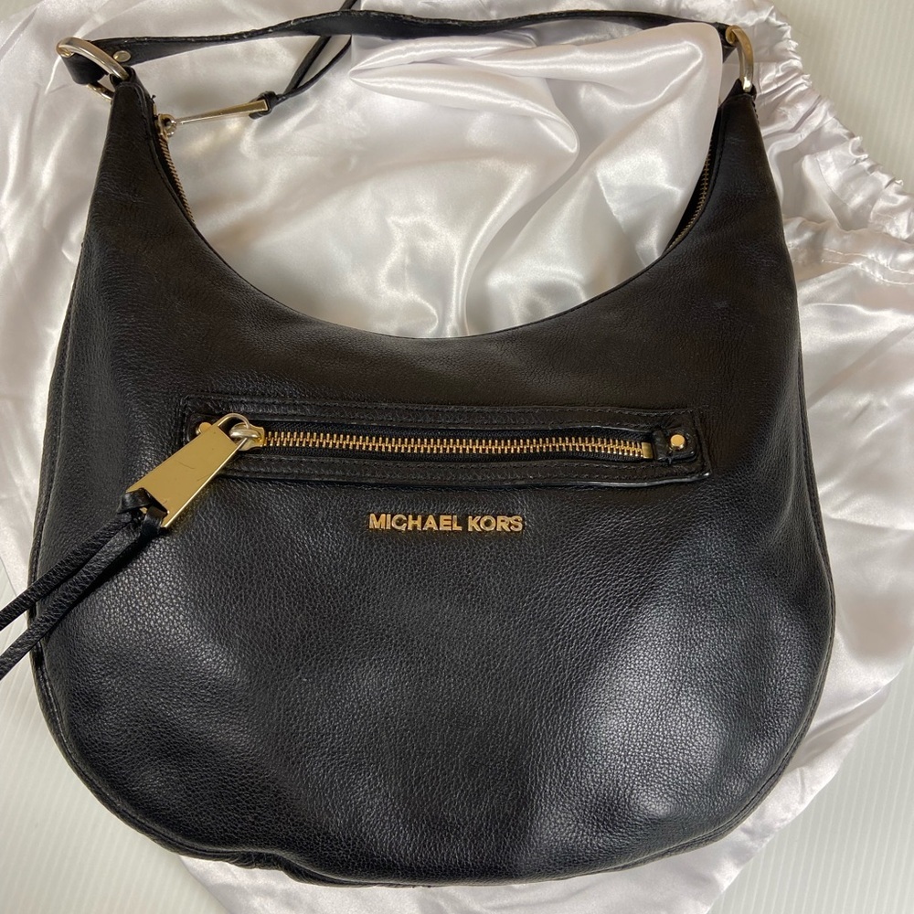 Michael Kors Pebbled Leather Hobo Shoulder Bag – Black - Picture 10 of 11